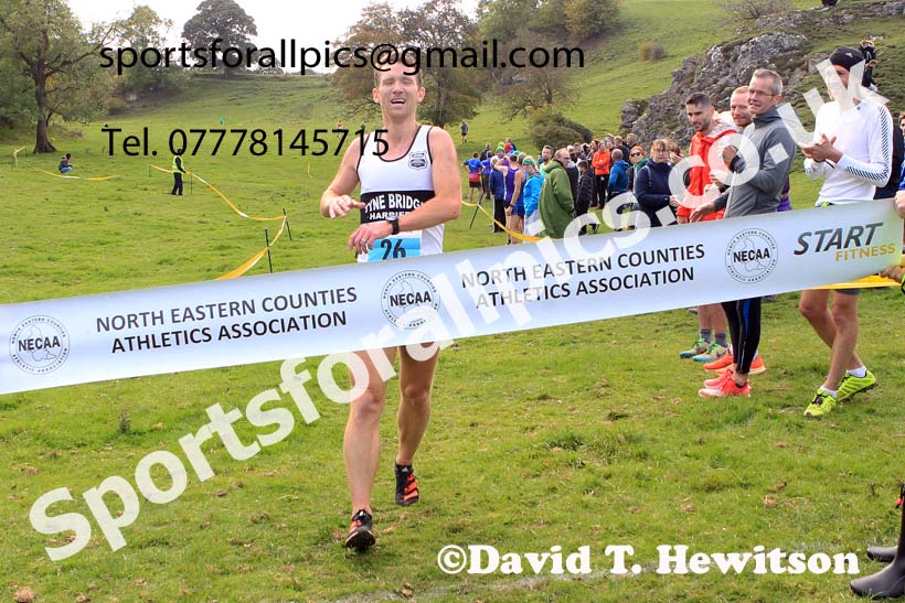 Mens Masters and Mens Under-20s, 2022 NECAA Cross Country Relays, Thornley Hall Farm, Peterlee, County Durham, October 15th. Photo: David T. Hewitson/Sports for All Pics